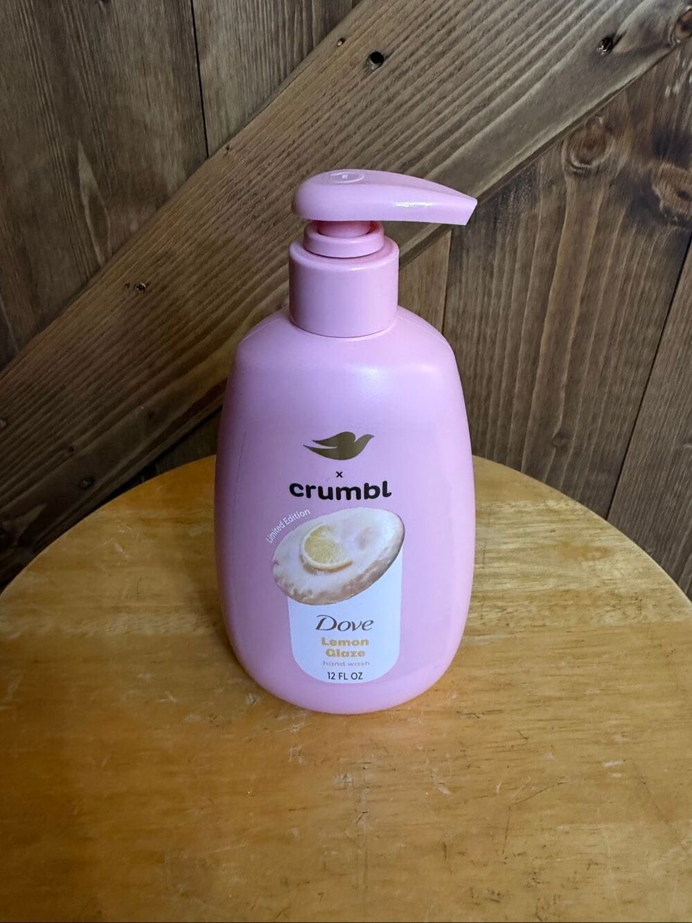 Dove x Crumbl Lemon Glaze Hand Wash – Limited Edition – 12 fl oz (9082)sealed ne
